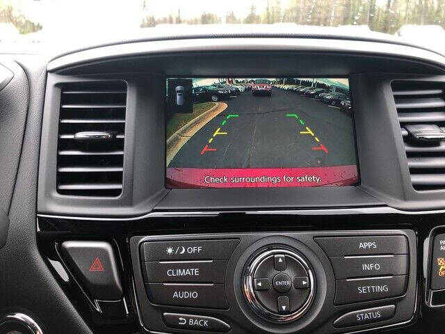 2019 Nissan Pathfinder SV