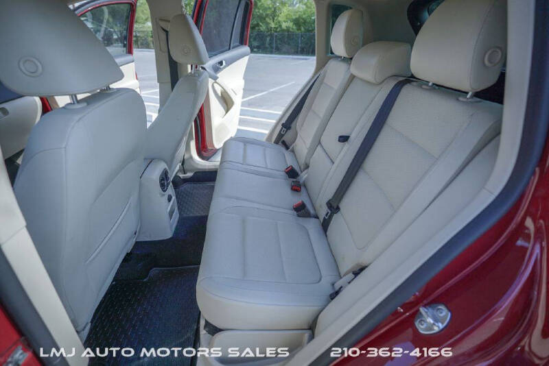 2014 Volkswagen Tiguan S