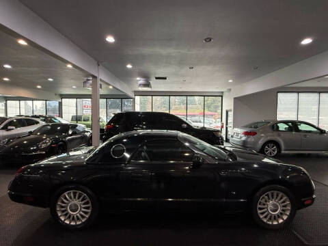 2004 Ford Thunderbird Deluxe