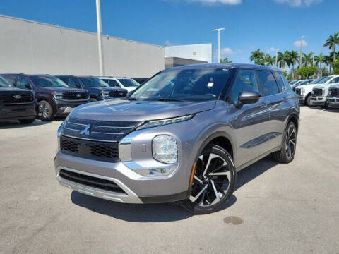 2022 Mitsubishi Outlander SE