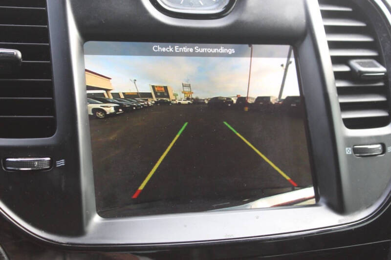 2019 Chrysler 300 S