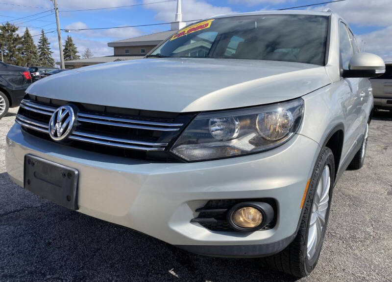 2012 Volkswagen Tiguan for sale at Americars in Mishawaka IN