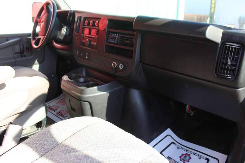 2013 Chevrolet Express LT 3500