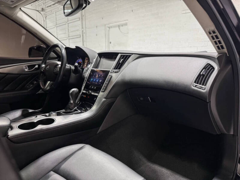 2017 Infiniti Q50 3.0T Premium