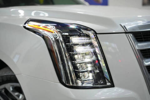 2016 Cadillac Escalade Luxury Collection