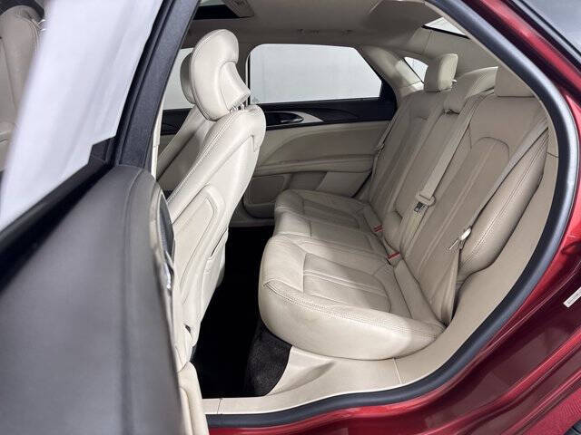 2017 Lincoln MKZ Select