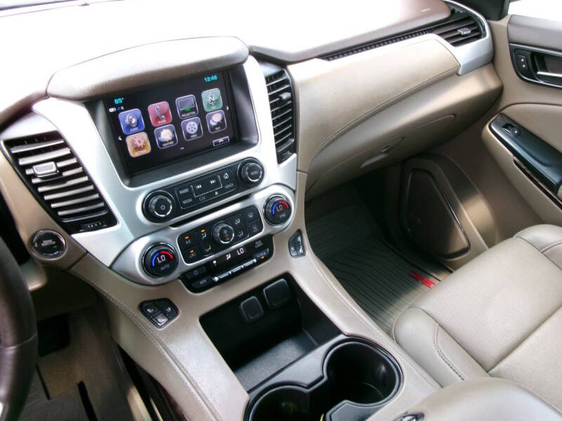2017 GMC Yukon SLT