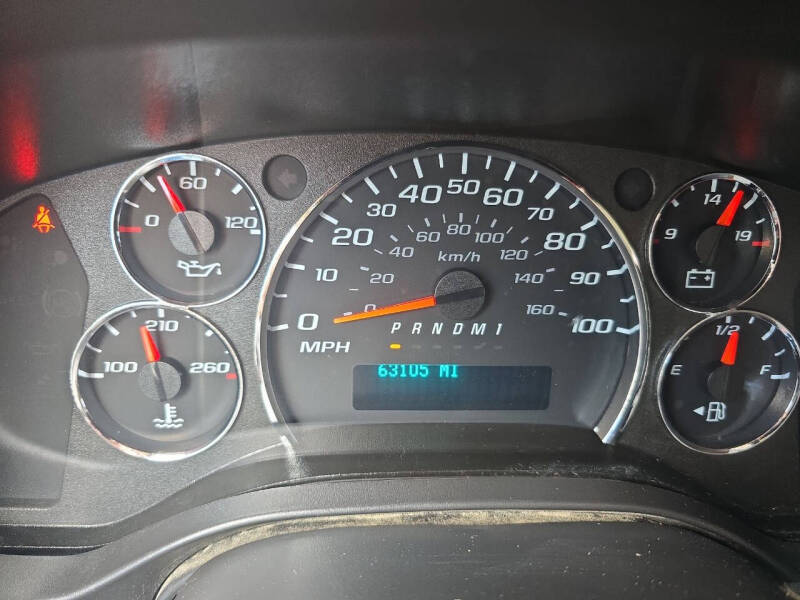 2022 Chevrolet Express 2500