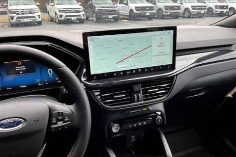 2025 Ford Escape Hybrid ST-Line Select