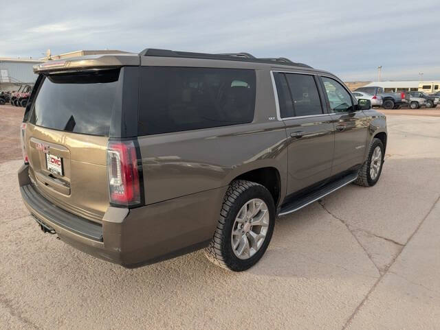 2016 GMC Yukon XL SLT