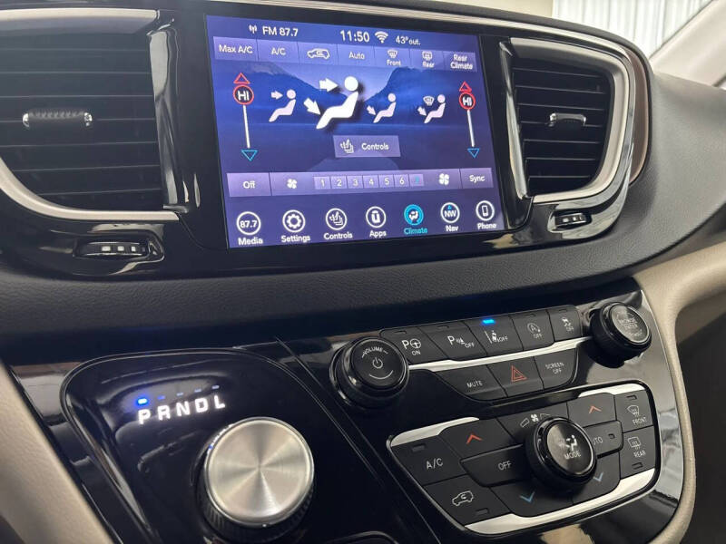 2019 Chrysler Pacifica Touring Plus