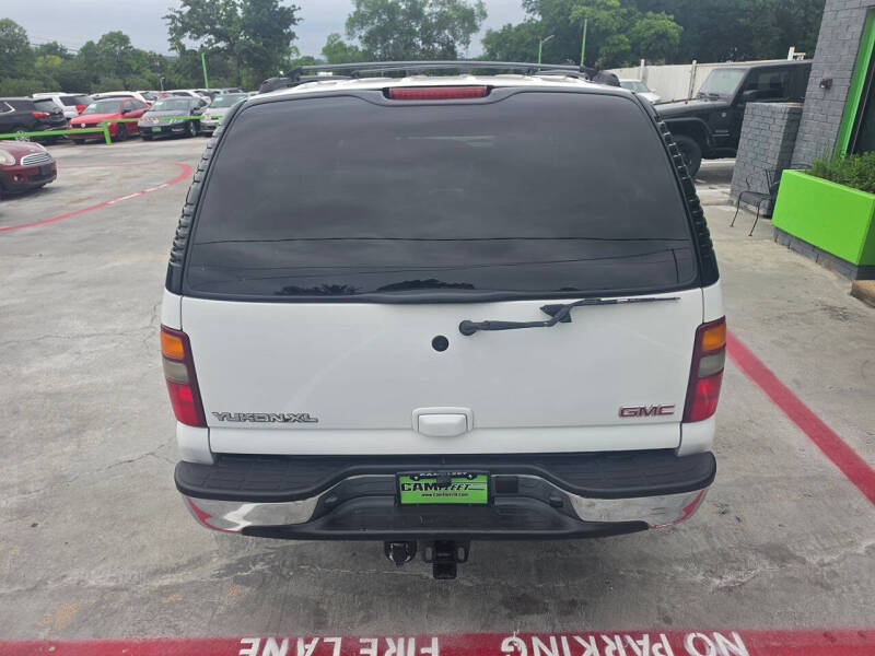 2003 GMC Yukon XL 1500