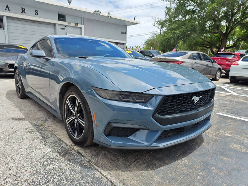 2025 Ford Mustang EcoBoost