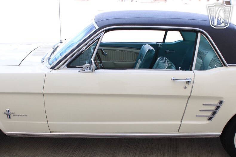 1966 Ford Mustang
