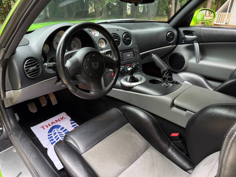 2008 Dodge Viper SRT-10