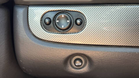 2004 Chrysler Sebring LXi