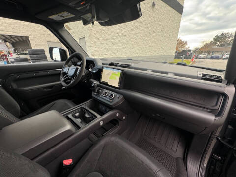 2023 Land Rover Defender