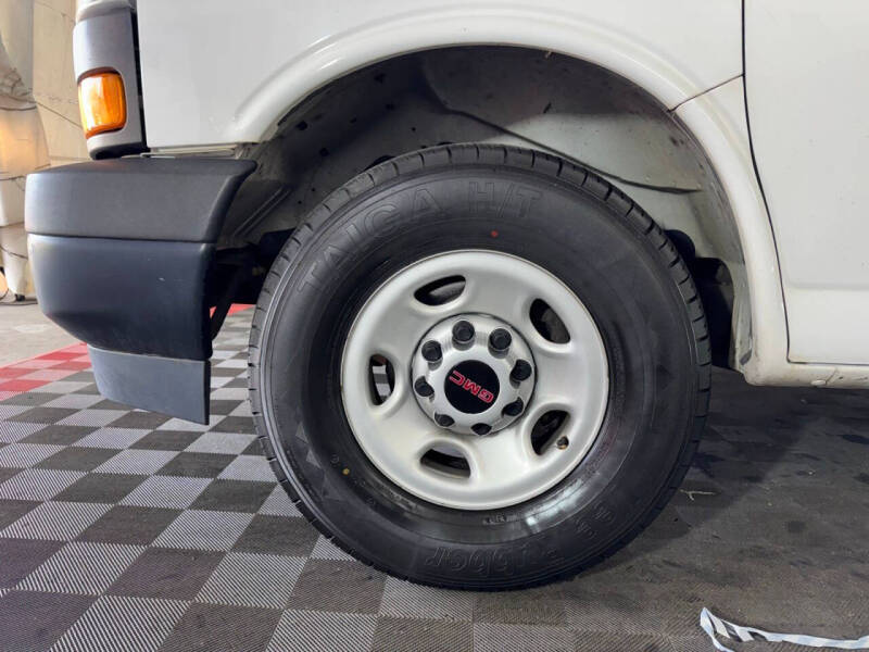 2018 GMC Savana 2500