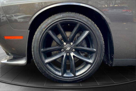 2015 Dodge Challenger R/T Plus