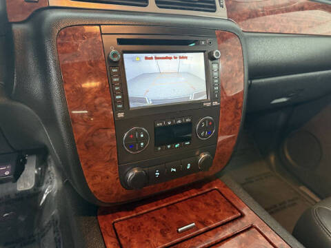 2013 Chevrolet Avalanche LTZ Black Diamond