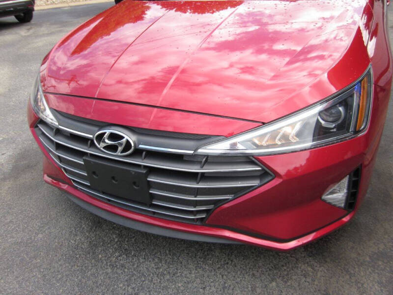 2019 Hyundai Elantra