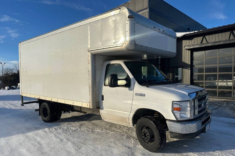 2018 Ford E-Series E-450 SD