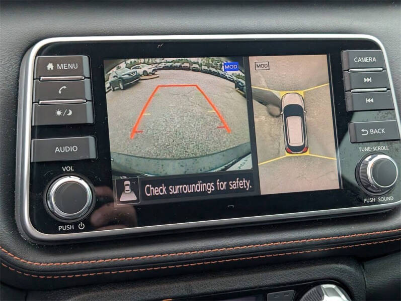 2019 Nissan Kicks SR