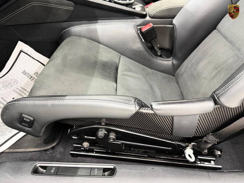 2023 Porsche 911