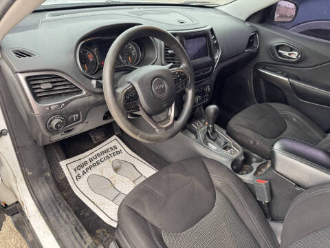 2019 Jeep Cherokee Latitude