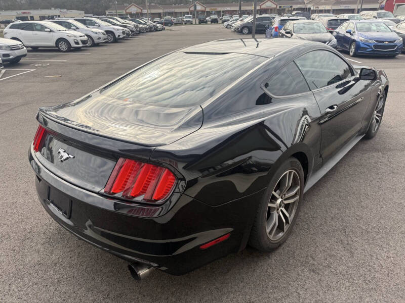 2017 Ford Mustang EcoBoost
