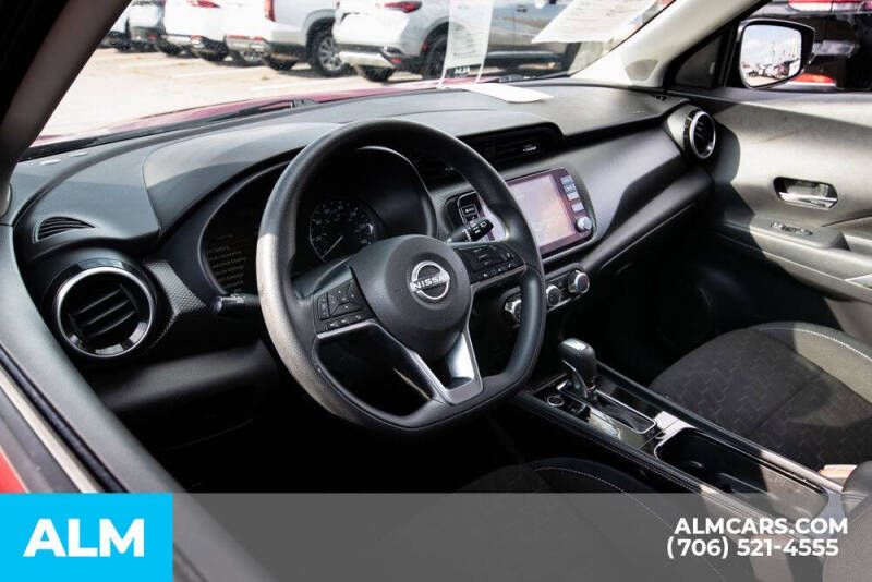 2024 Nissan Kicks SV