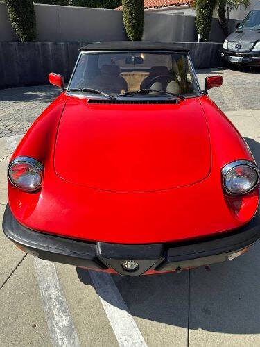 1986 Alfa Romeo Spider Veloce