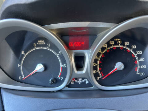 2012 Ford Fiesta SE