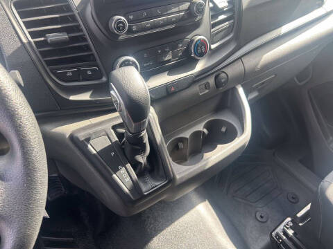 2025 Ford Transit