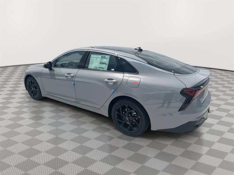 2026 Kia K5