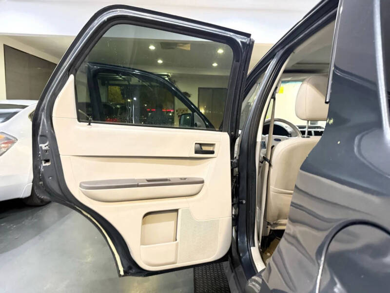 2008 Ford Escape XLT