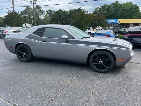 2015 Dodge Challenger SXT