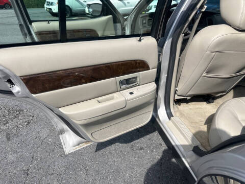 2011 Mercury Grand Marquis LS