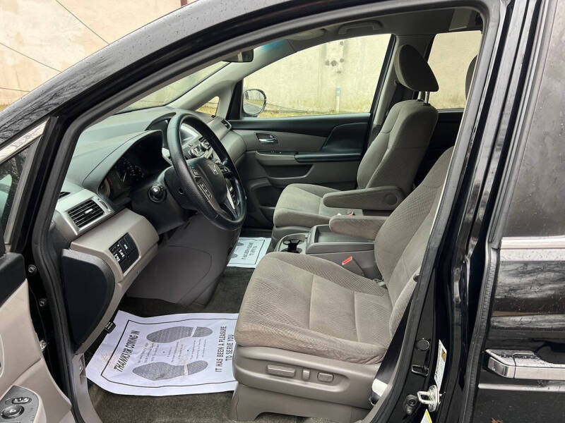 2016 Honda Odyssey SE