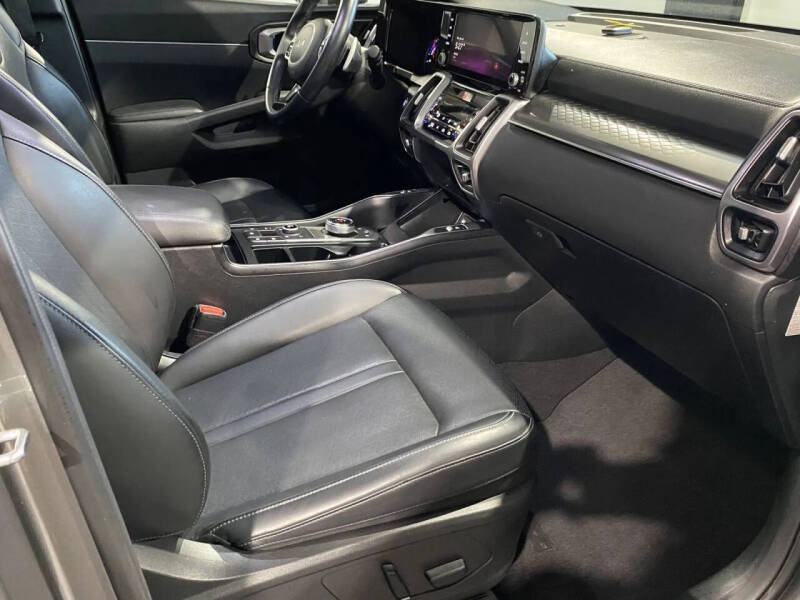 2024 Kia Sorento Hybrid EX