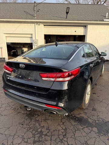 2018 Kia Optima LX