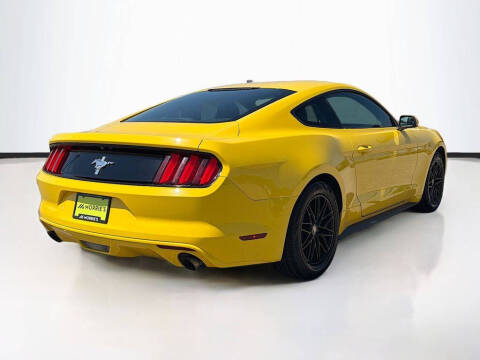 2016 Ford Mustang V6
