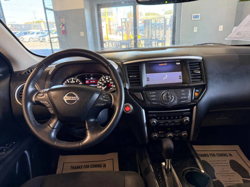 2019 Nissan Pathfinder