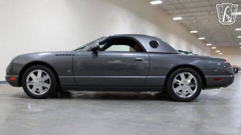 2003 Ford Thunderbird