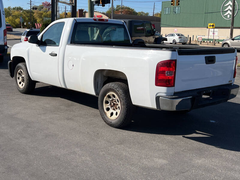 2013 Chevrolet Silverado 1500 Work Truck photo 6