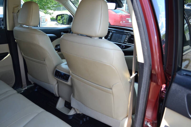 2017 Toyota Highlander XLE
