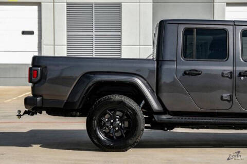 2024 Jeep Gladiator Sport