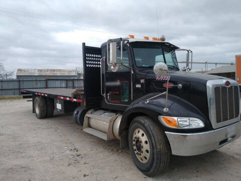 2013 Peterbilt 337