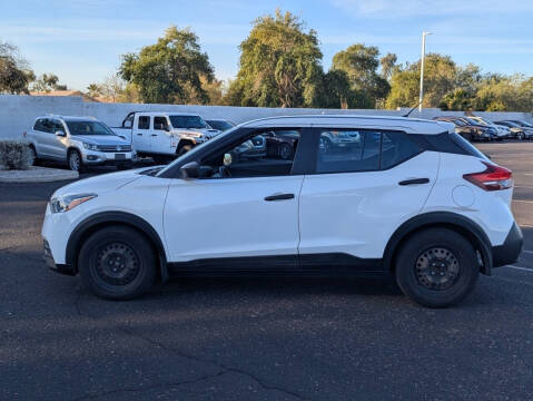 2020 Nissan Kicks S