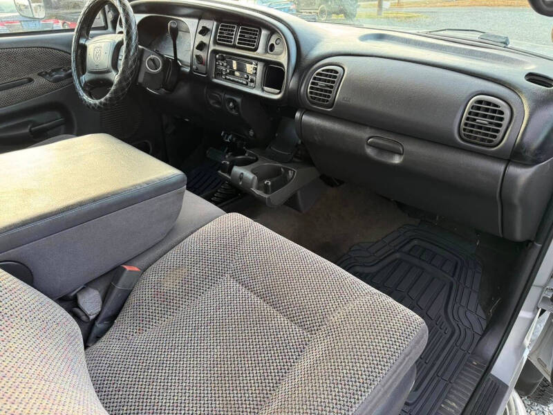 2001 Dodge Ram 2500 SLT